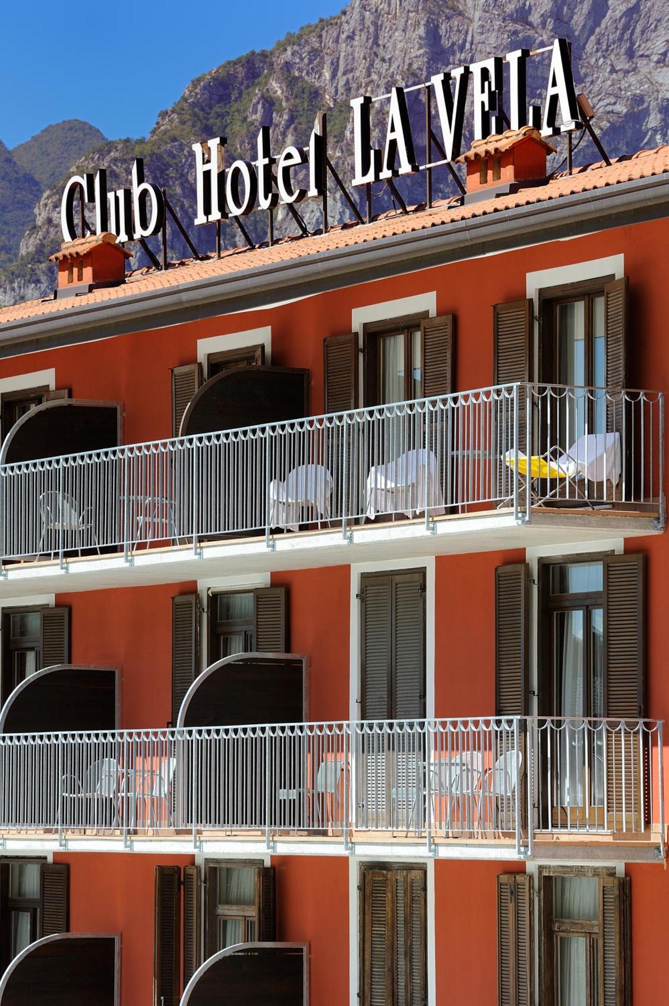 Club Hotel E Residence La Vela Torbole Sul Garda Eksteriør bilde